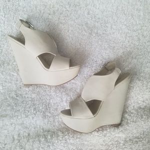 Steve Madden Xander wedges